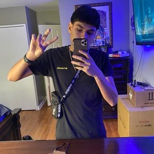 Meet your Posher, Axel